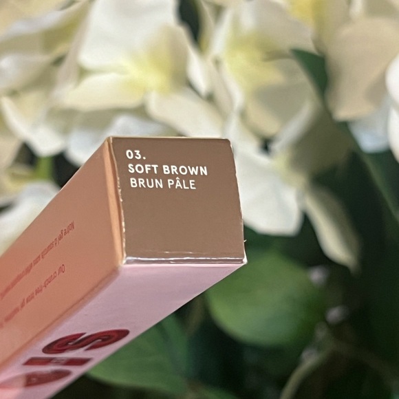 ONE/SIZE BROWKIKI • TINTED NOURISHING BROW GEL • VARIOUS COLORS AVAILABLE - Picture 10 of 13